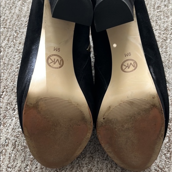 Michael Kors heel booties - Picture 1 of 4